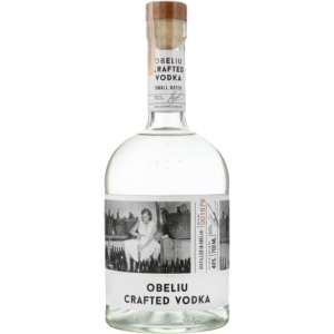 Водка Vilniaus Degtine Obeliu Crafted Vodka 0.7л 40% (4770053239820) лучшая модель в Ужгороде